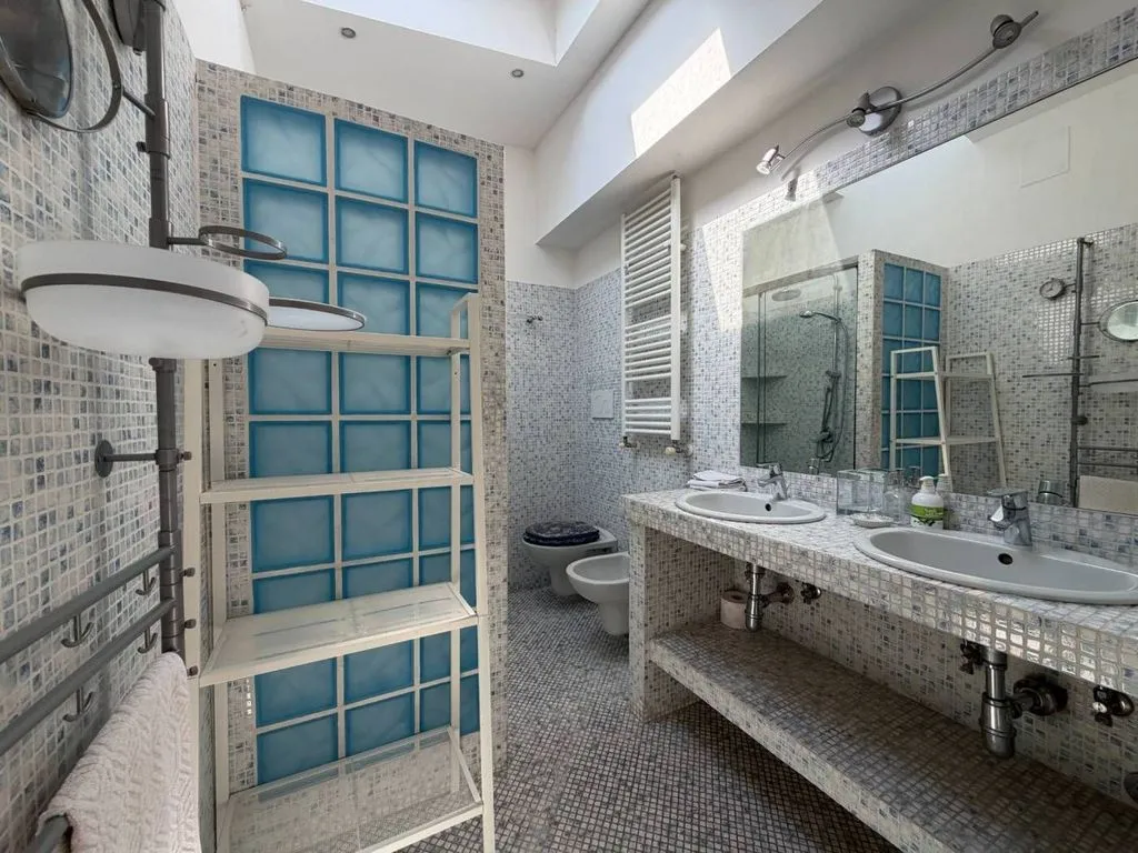 Bagni - Luxury Mansarded Apartment in Bologna
