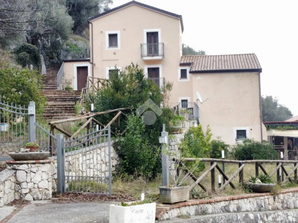 Exterior - Independent House with Restaurant in Venafro