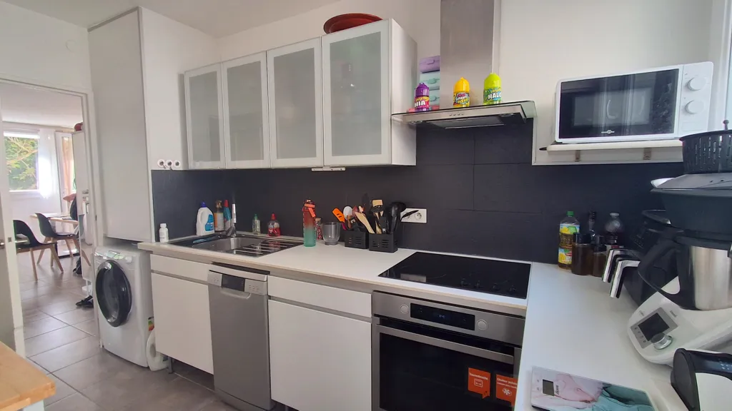 Köök - Apartment with Large Terrace in Pennes-Mirabeau