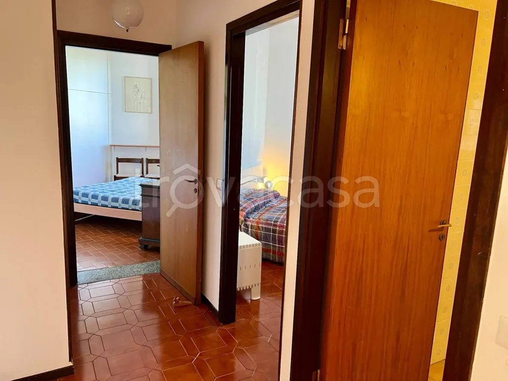 Entrée - Lakefront Apartment with Balcony in Meina