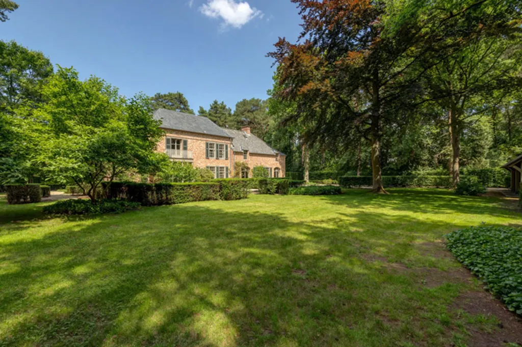 Aed - Villa with Private Garden near Schilde