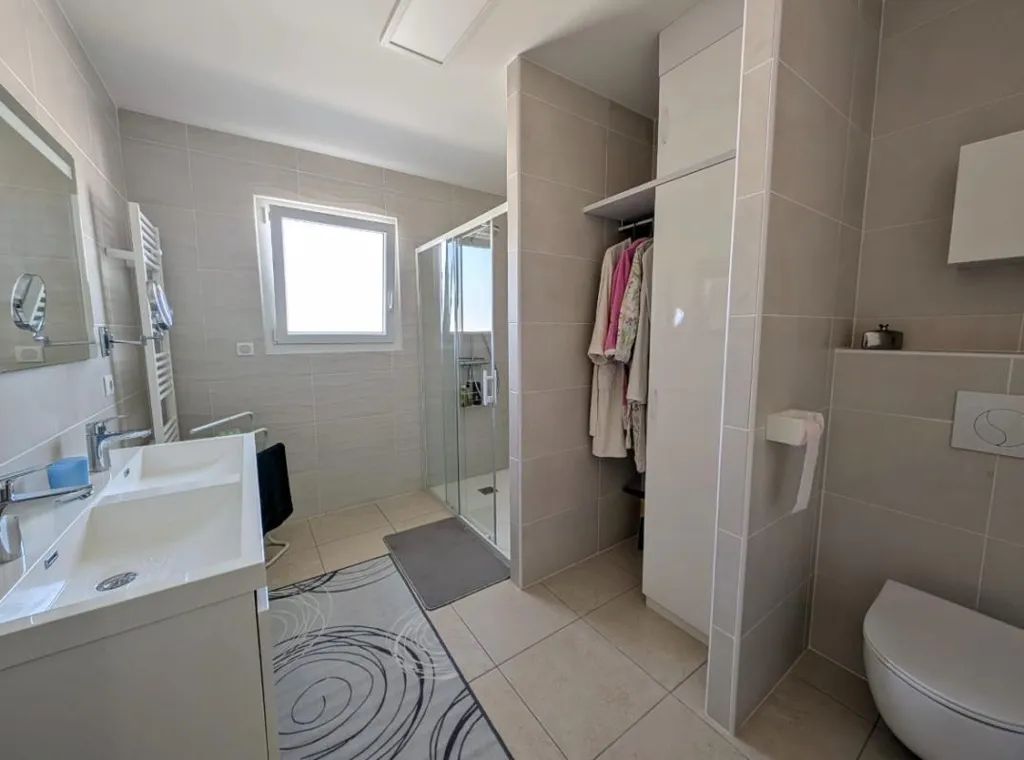 Vannitoad - Luxury Villa with Pool in Canet