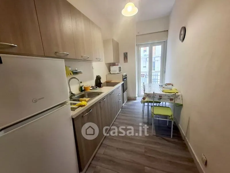 Köök - Four-Room Apartment with Balcony in Catania