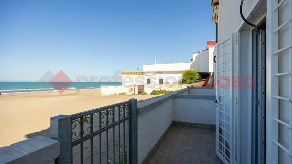 Extérieur - Seafront Apartment with Private Courtyard in Ardea