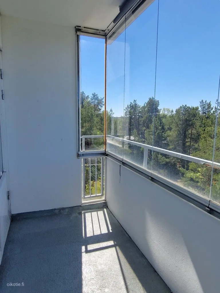 Rõdu - Bright Two-Bedroom with Sea View in Uusikaupunki
