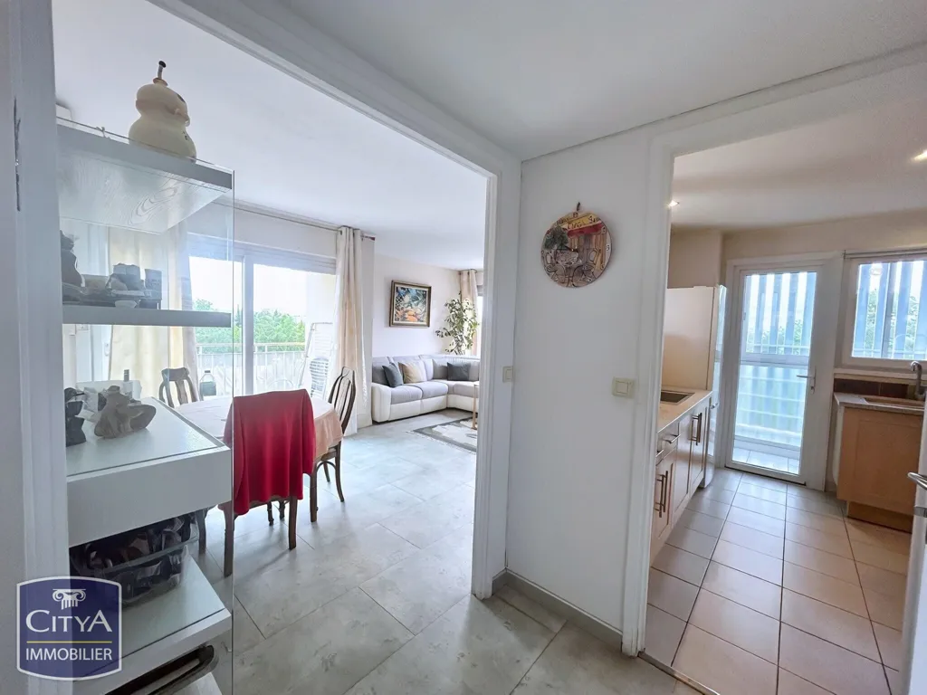 Cuisine - Appartement avec Parking à Fréjus