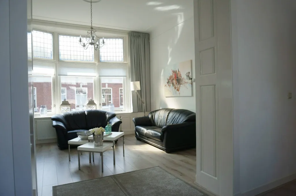 Elutuba - Apartment with Terrace in Utrecht
