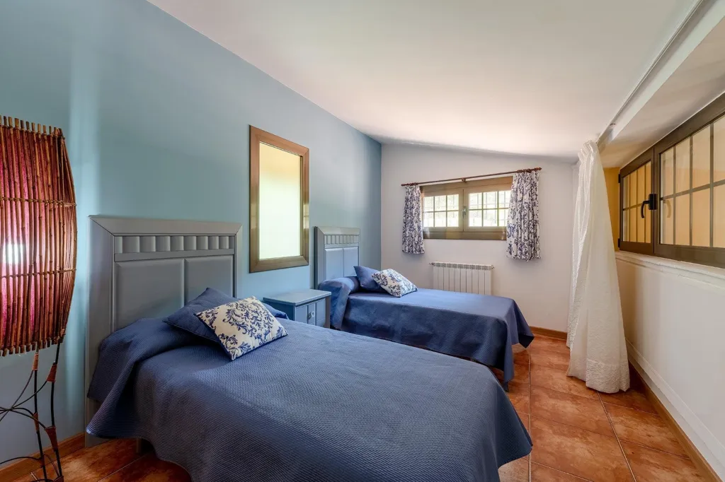 Chambres - Classic Style Villa with Pool in Caldes de Malavella