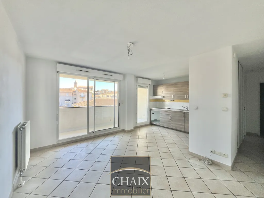 Cuisine - Appartement 2 Pièces avec Terrasse Sud à Aubagne