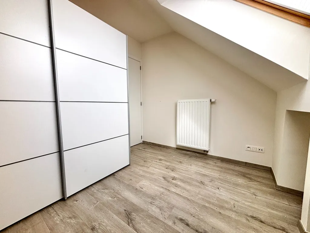 Toad - Flat with Lift in Detached Building