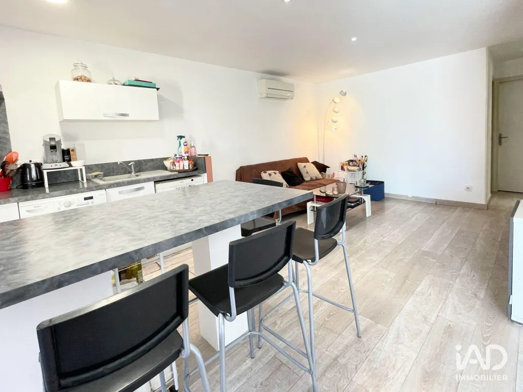 Cuisine - Appartement Traversant avec Véranda à Perpignan
