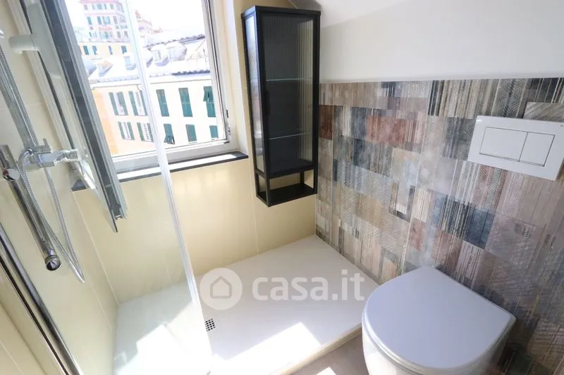 Salles de bain - Rustic Loft with City View in Genoa