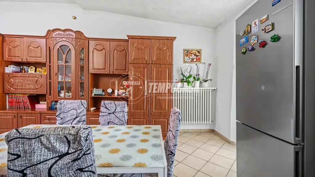 Söögituba - Central Flats with Balcony in Faenza