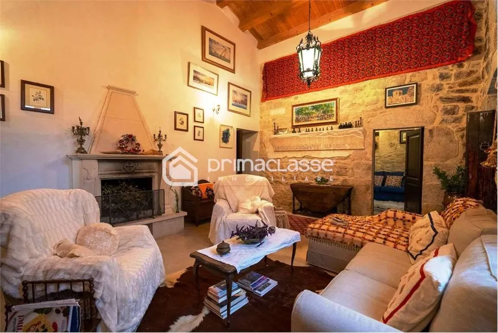 Soggiorno - Restored Casale with Pool in Modica Sorda