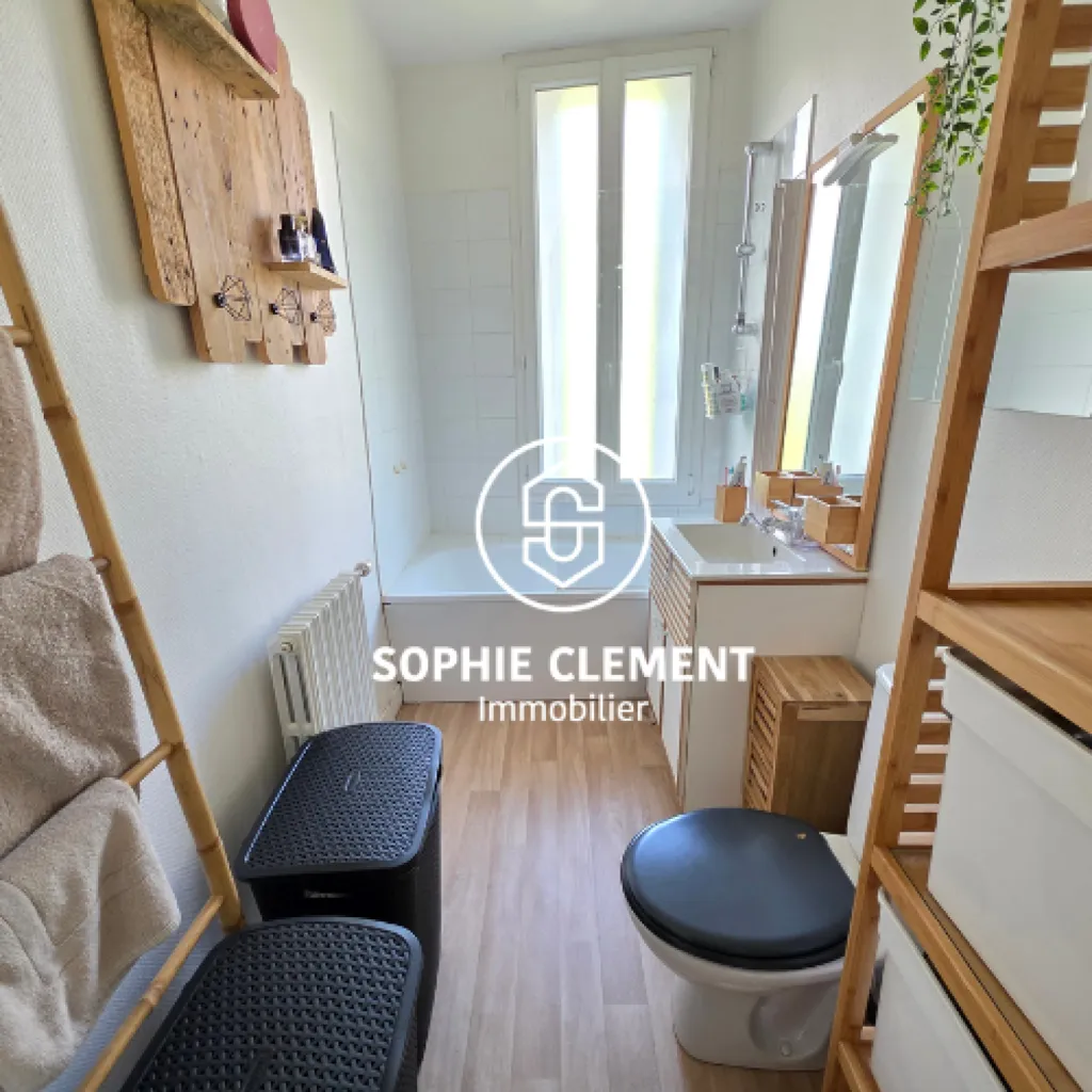 6-toaline maja asukohas Beauvais