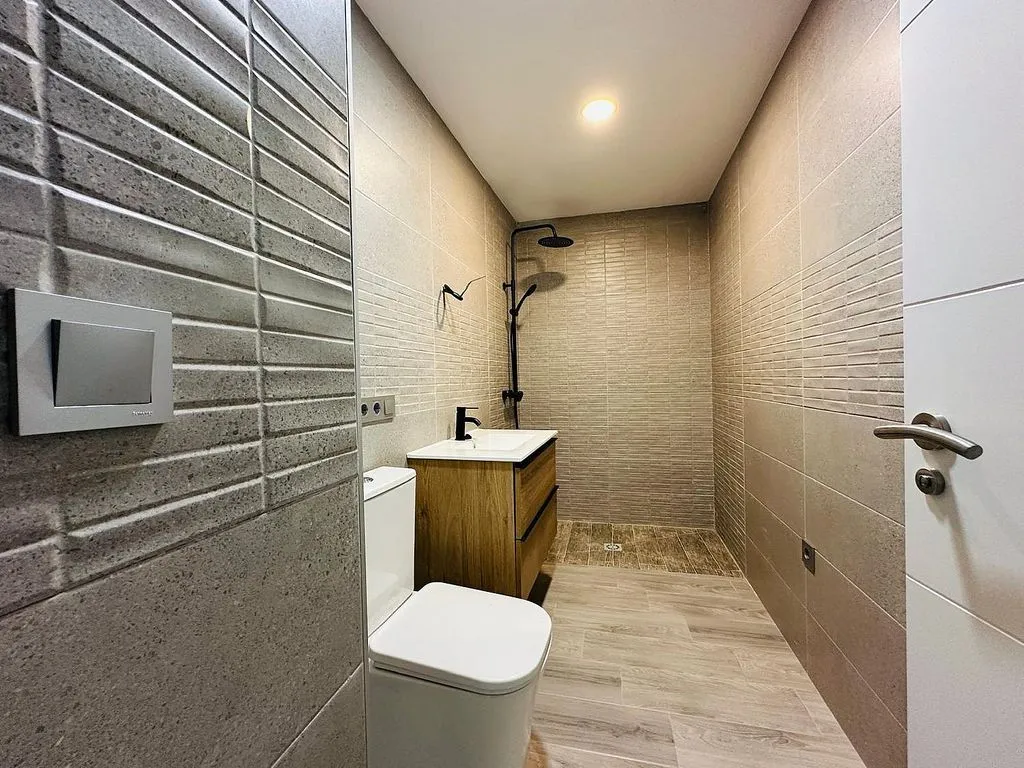 Salles de bain - Renovated Chalet with Terrace in Alange