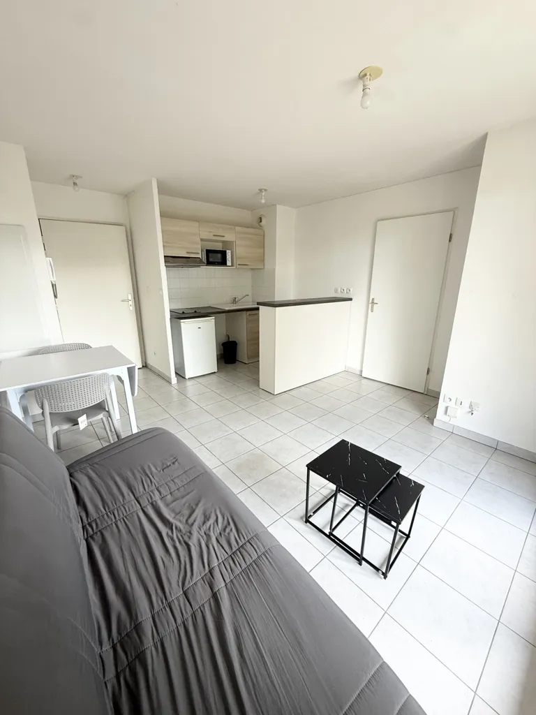 Séjour - Appartement Meublé avec Balcon à Achicourt