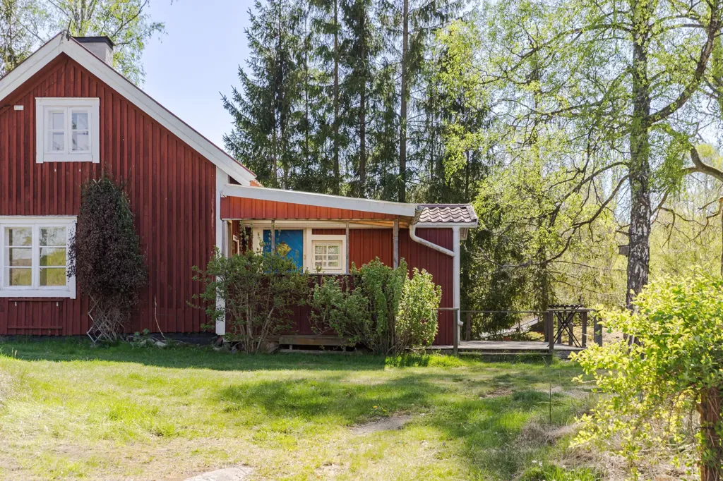 Extérieur - Charming Cottage with Multiple Accommodations in Linköping