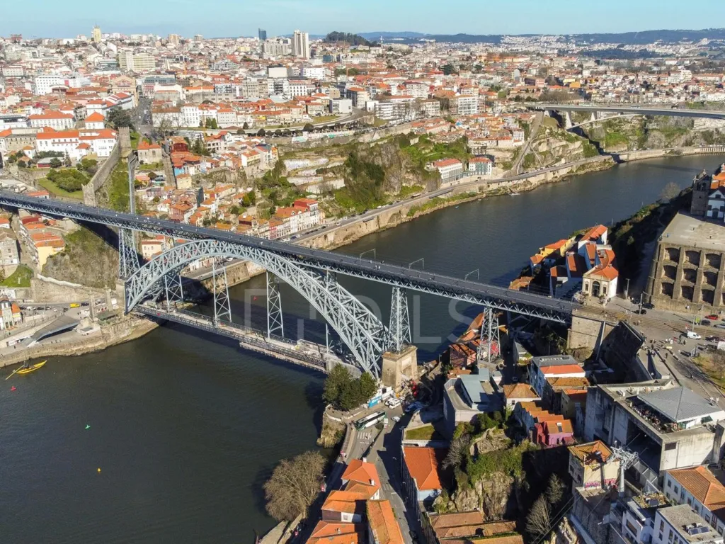 Õhuvaade - T2 Apartment with Balcony in Porto