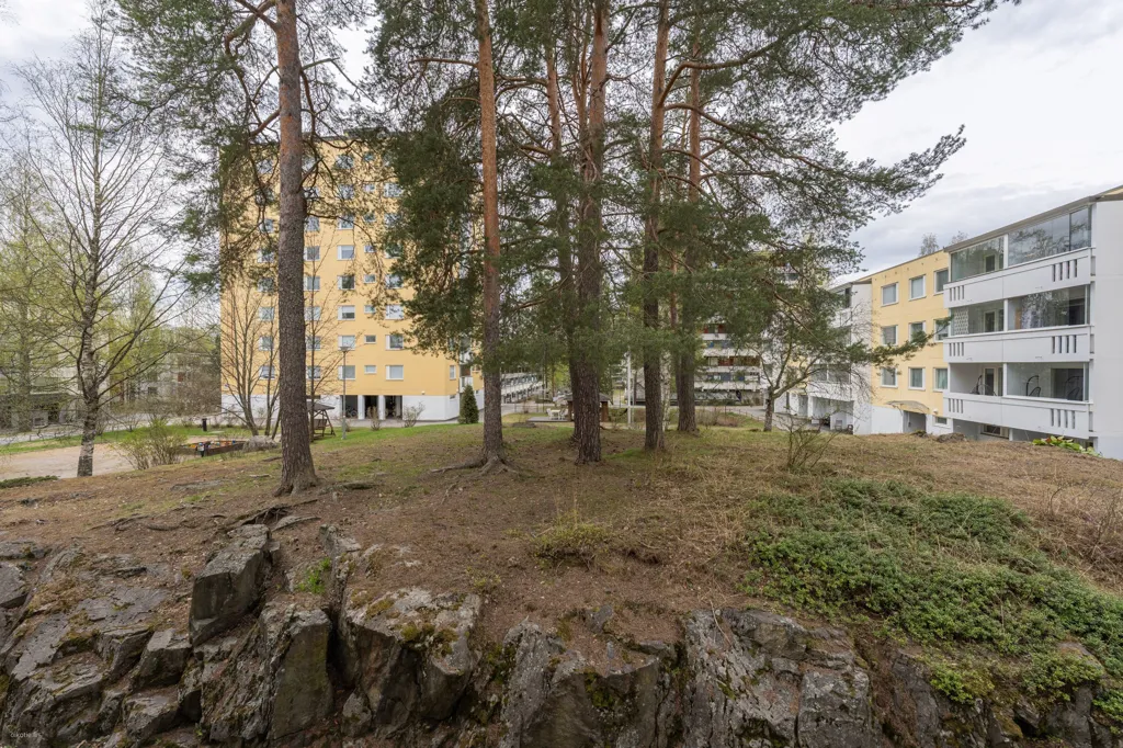 Aed - Spacious Apartment with Balcony in Särkiniemi, Kuopio