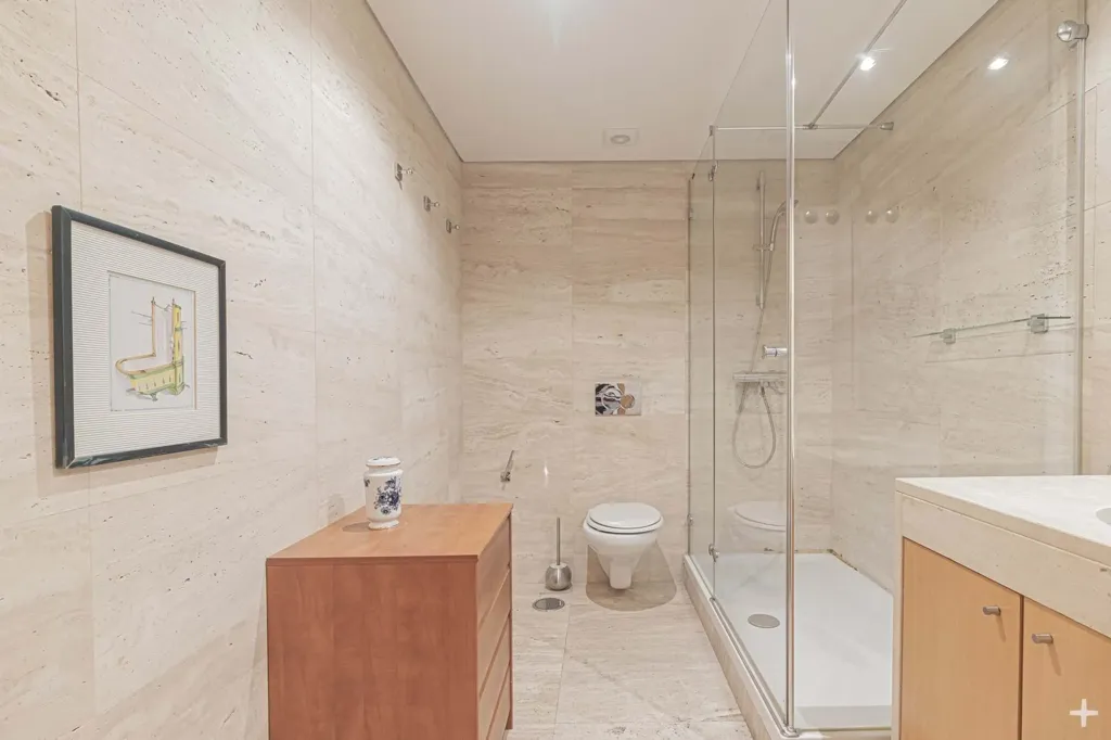 Salles de bain - Duplex Apartment with Tejo View in Lisbon