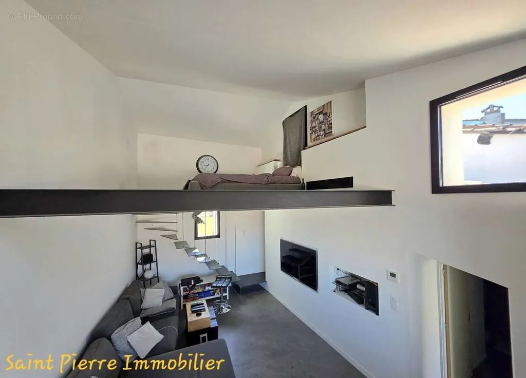Séjour - Complexe d'Appartements de Luxe avec Piscine à Martigues