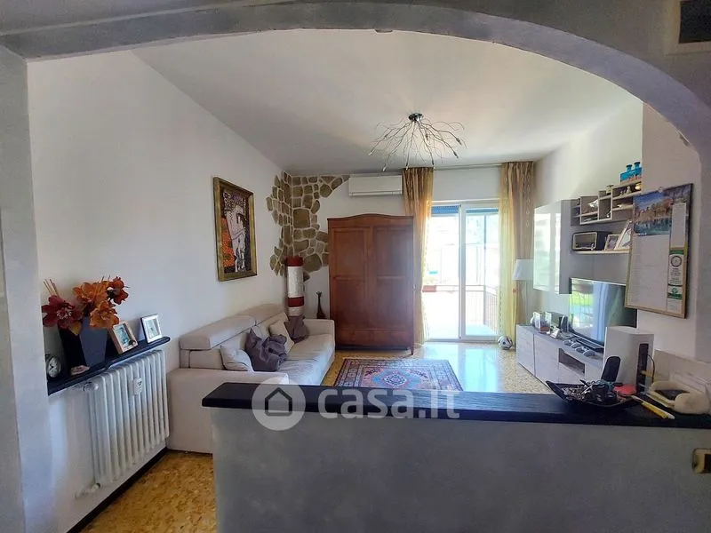 Elutuba - Sunny Trilocale with Balconies in Rapallo
