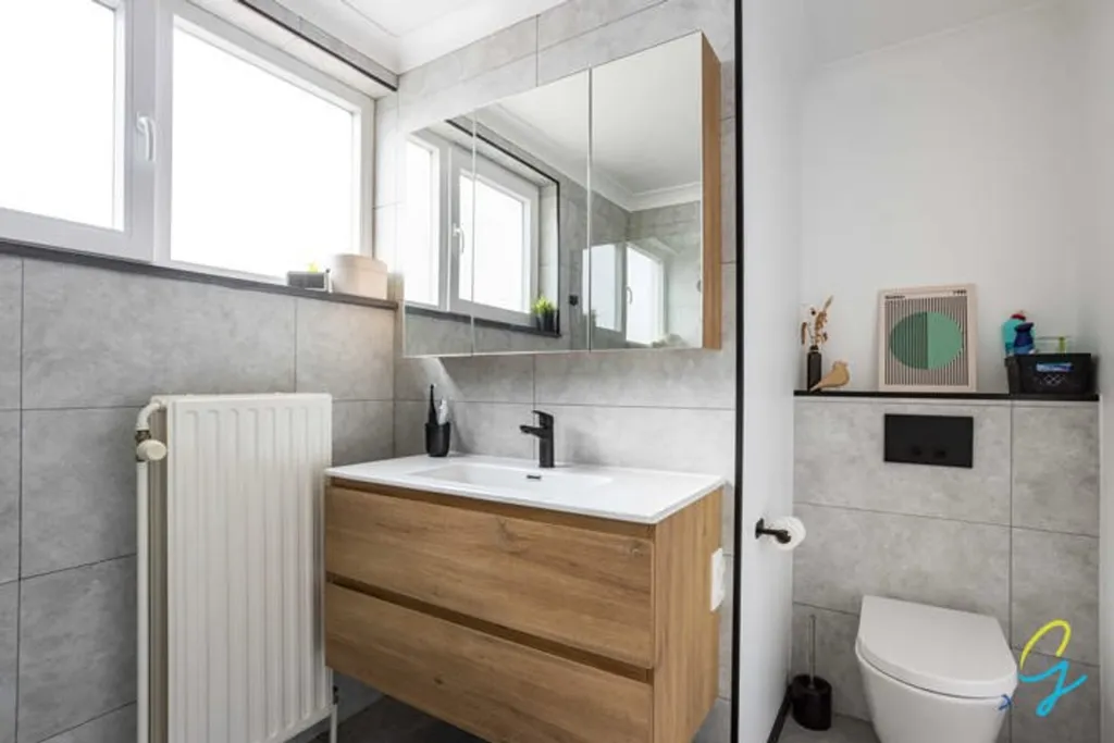 Vannitoad - Flat with Terrace in Lokeren