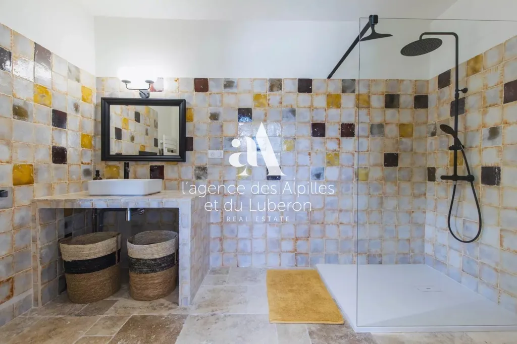 Bagni - Dry-Stone House with Pool in Gordes