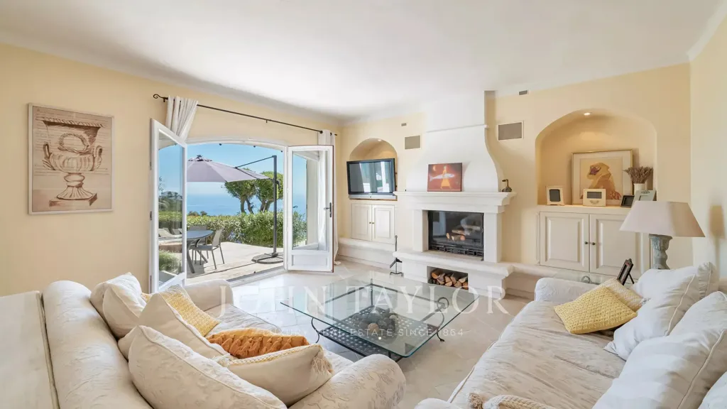 living_room