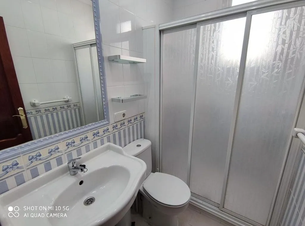Salles de bain - Bright Apartment with Balcony in Nervión