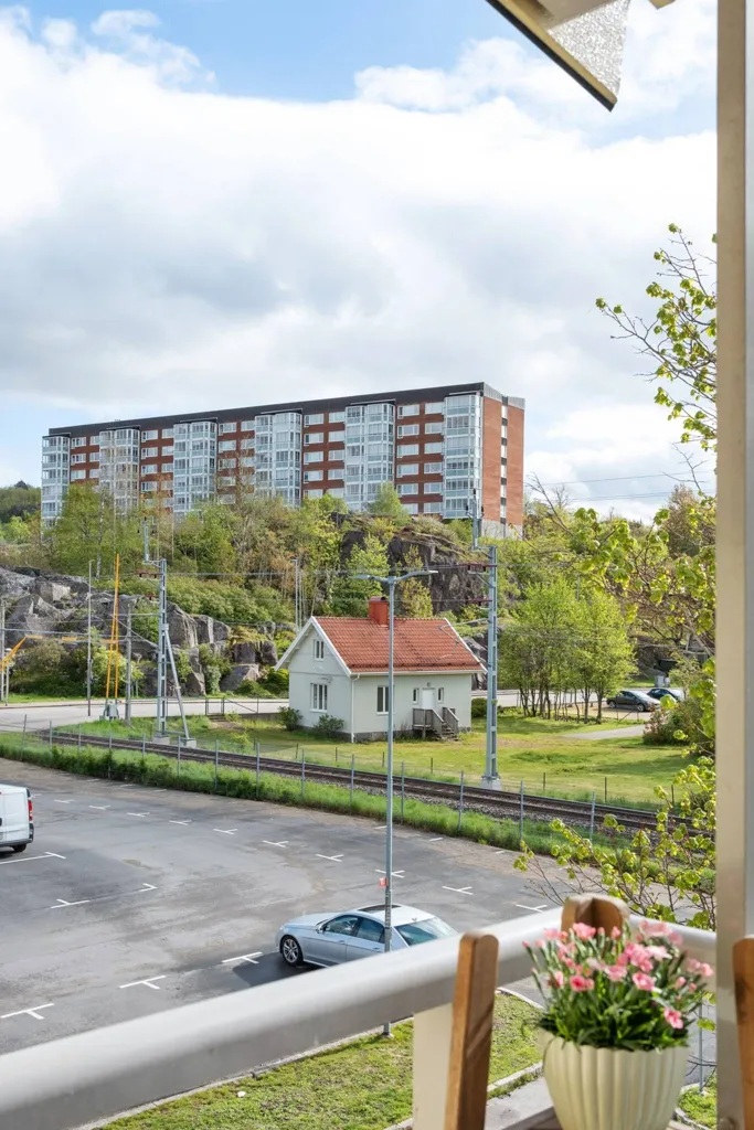Rõdu - Apartment with Balcony in Central Location