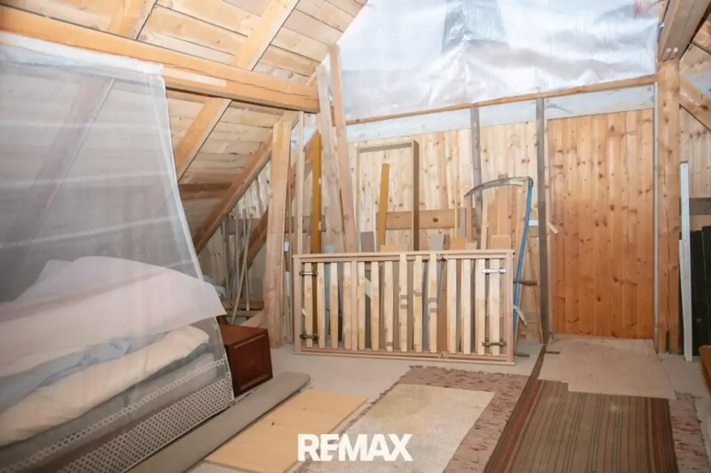 Toad - Spacious House with Workshop in Kautzen