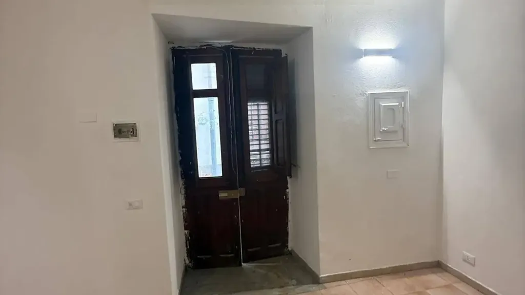 Esik - Rustic Bilocale in Palermo's Historic Centre