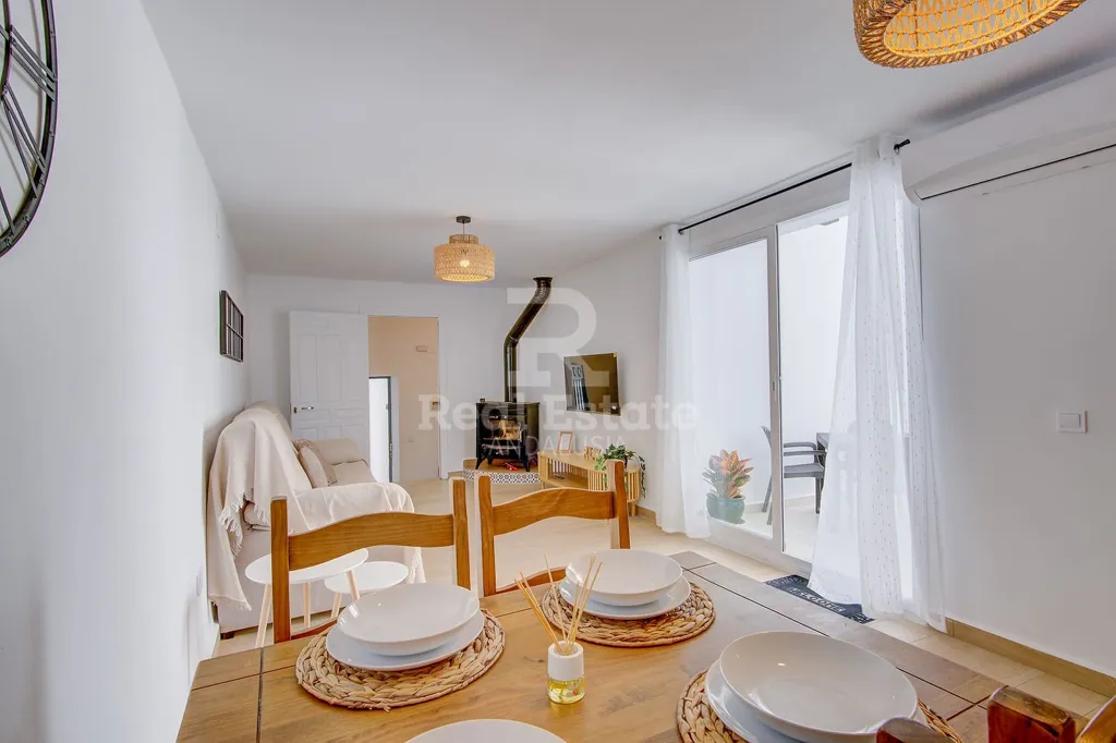 Sala da pranzo - Modern Bungalow with Pool in Canillas de Albaida