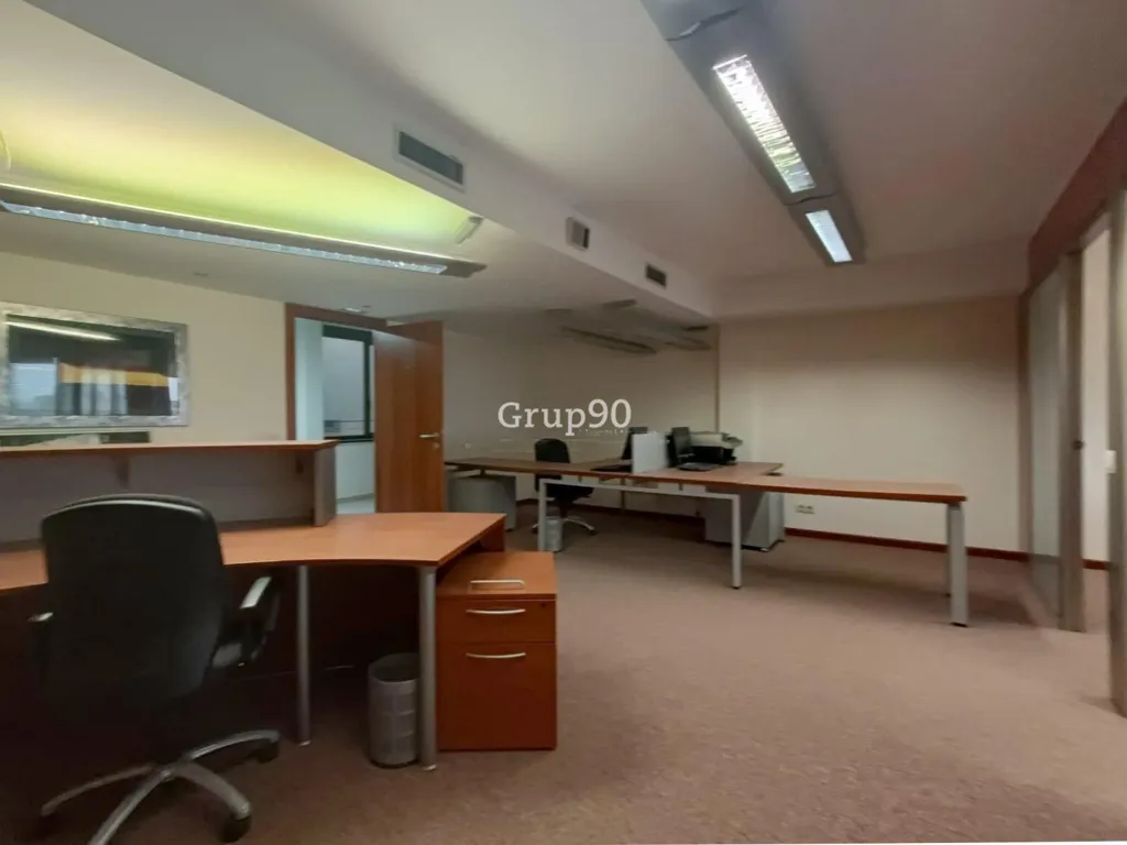 Kabinet - Office with Reception in Lleida's Euroforum