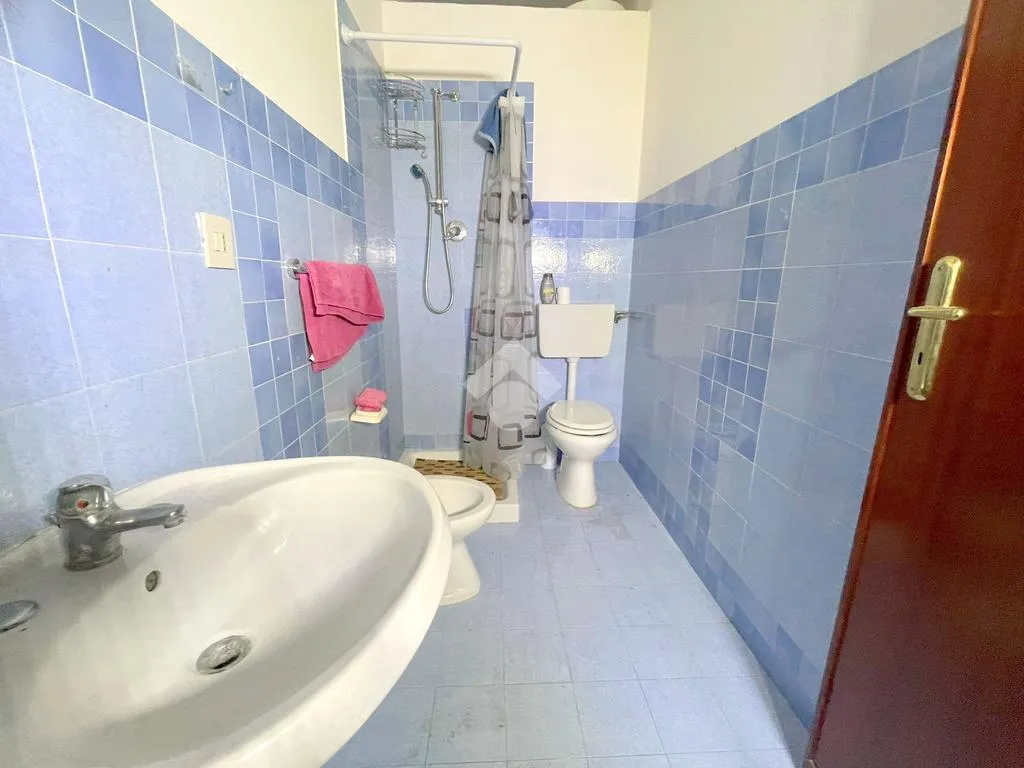 Vannitoad - Three-Bedroom Flat with Balcony in Palermo