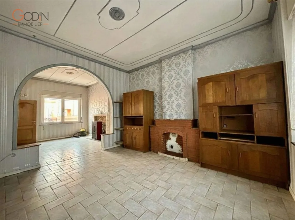 Elutuba - House with Terrace and Véranda in Seraing