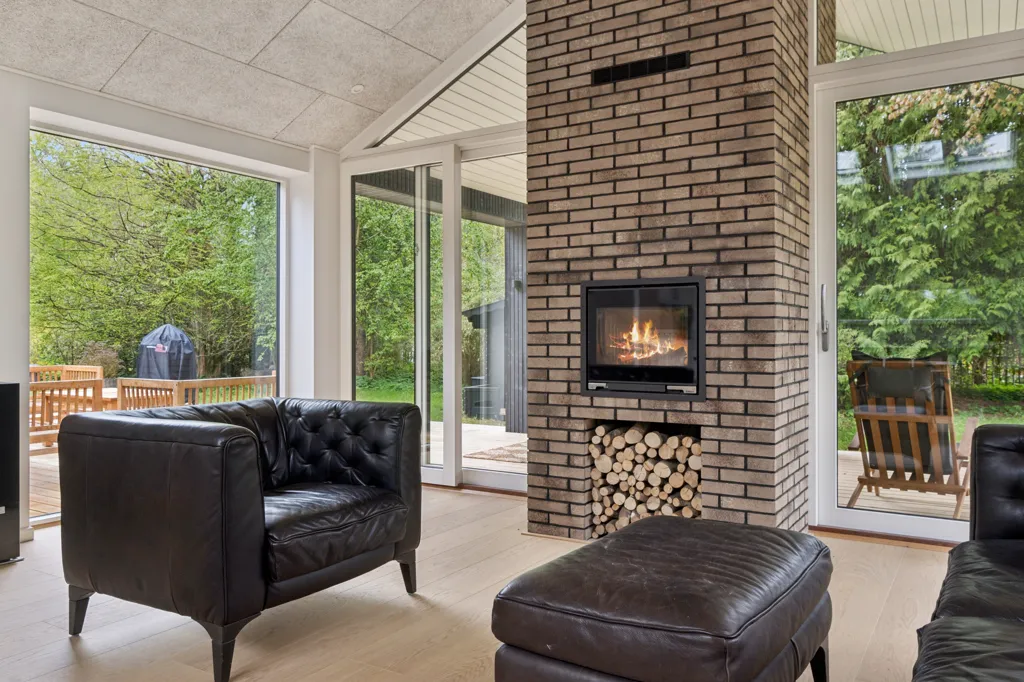 Séjour - New Summerhouse with Large Windows in Asserbo