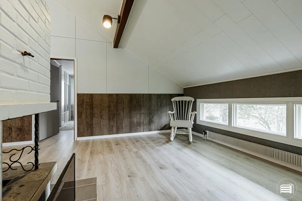 Toad - Architect-Designed House with River View in Kyrönjoki