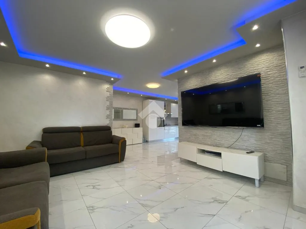 Living Room - Bright 2-Bedroom Apartment with Balcony in Corbetta