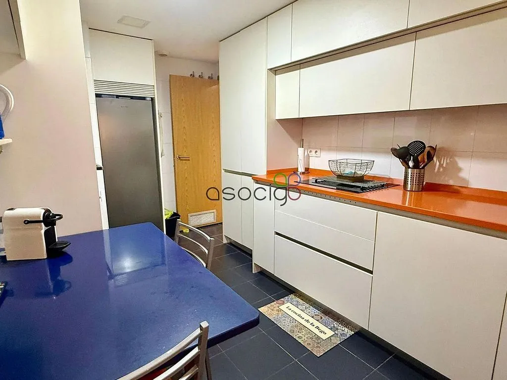 Kitchen - Apartment with Garage in Las Cañas
