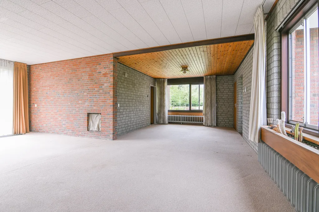Elutuba - Villa with Garden on Spacious Plot in Hoofddorp