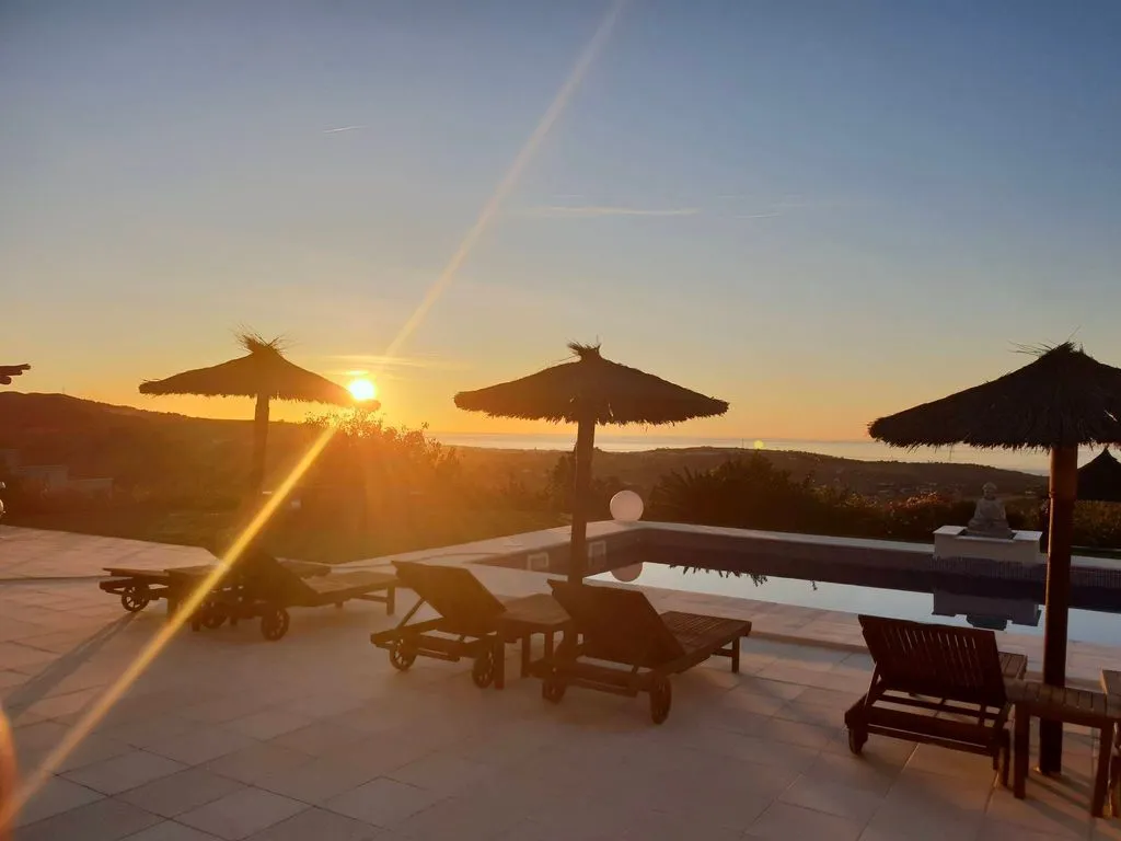 Bassein - Luxury Villa with Pool in Estepona, Malaga