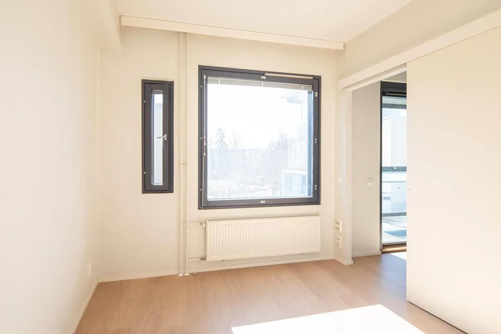 Rooms - Apartment with Balcony in Korso, Vantaa