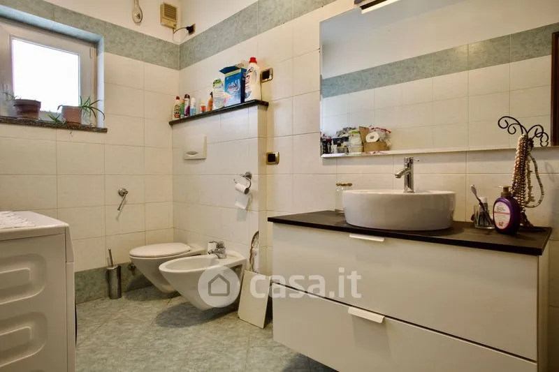 Salles de bain - Bifamiliar Villa with Private Garden in Vailate