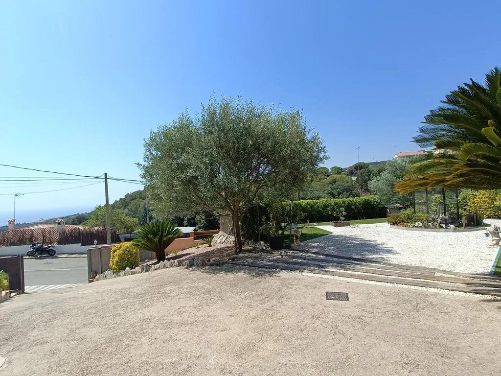 Välivaade - Luxury Villa with Sea Views in Mataró