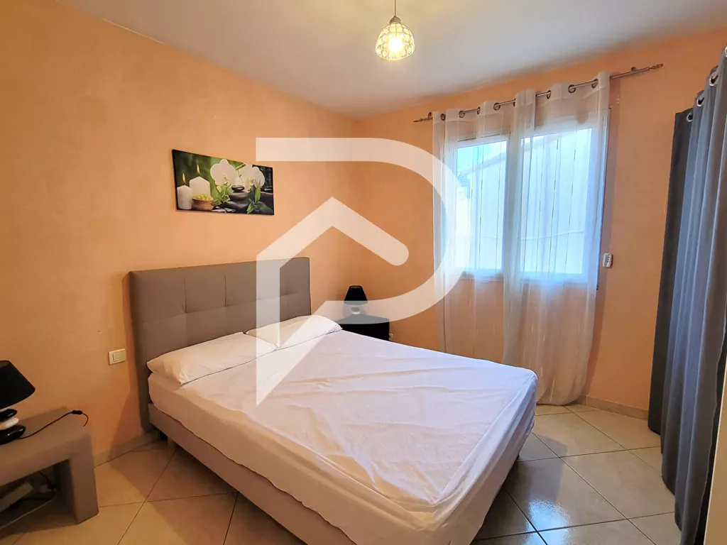 Magamistoad - Family House with Pool in Quiet Elne