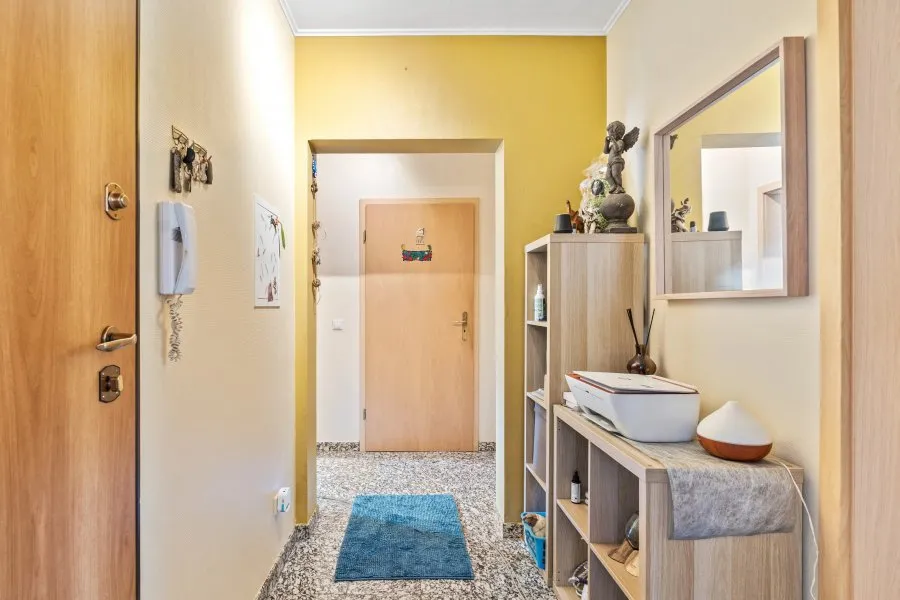 Entrée - Appartement 5 Pièces avec Balcon à Rodange