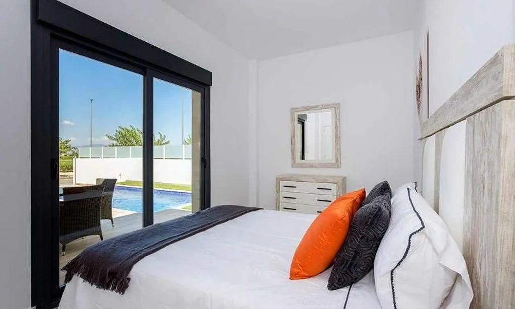 Chambres - New Villa with Pool in Daya Nueva